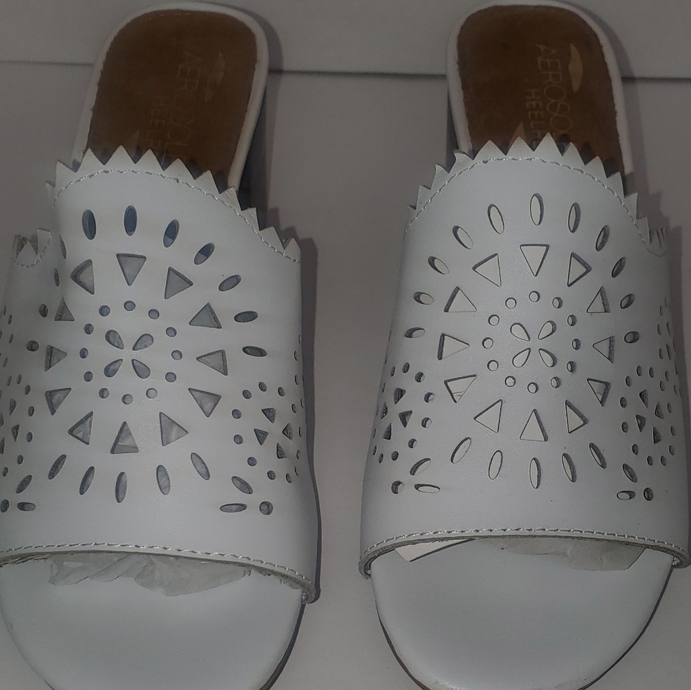 Aerosoles women White Sandal
